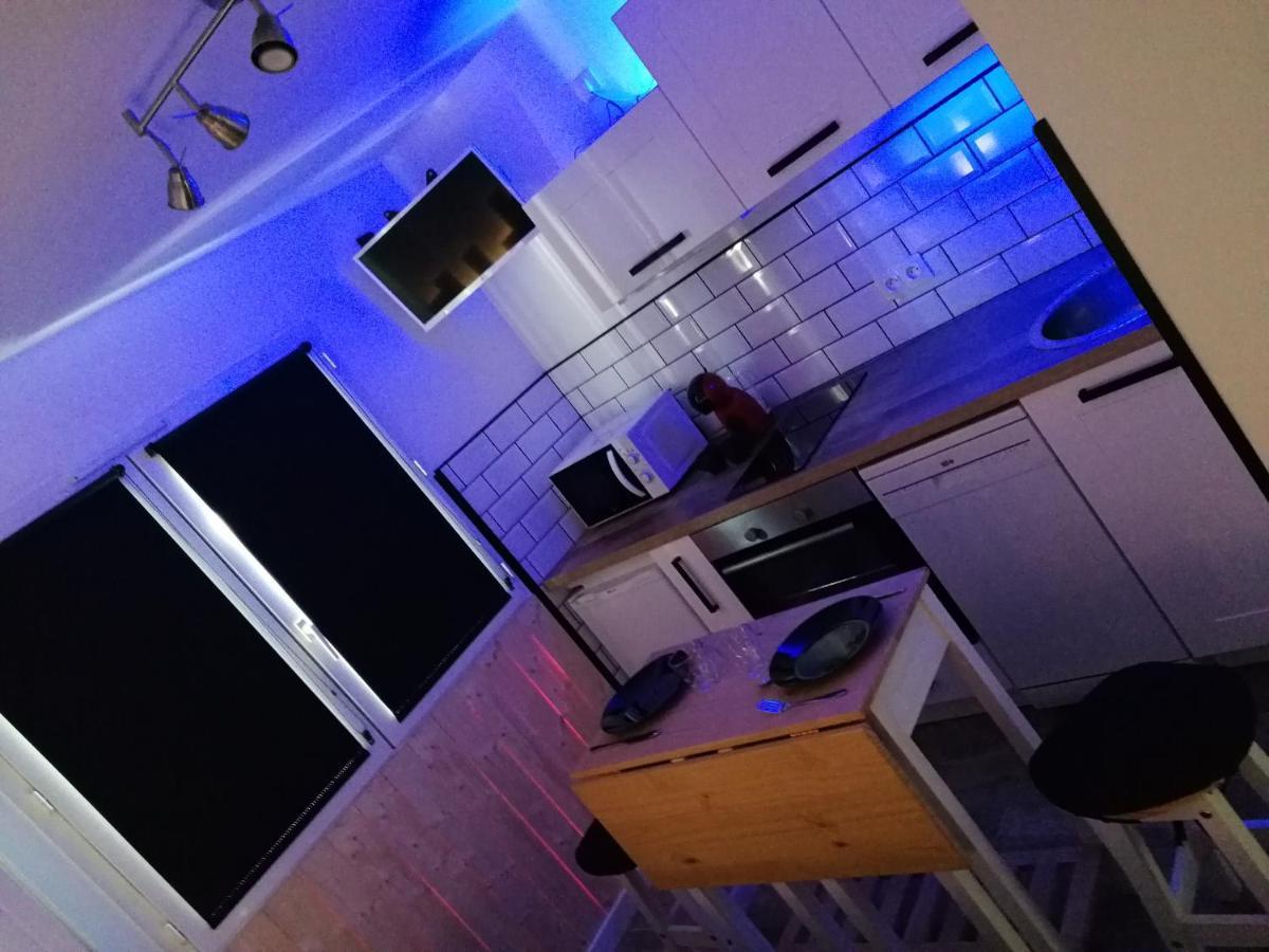 Studio St Nazaire Apartment แซงต์-นาแซร์ ภายนอก รูปภาพ