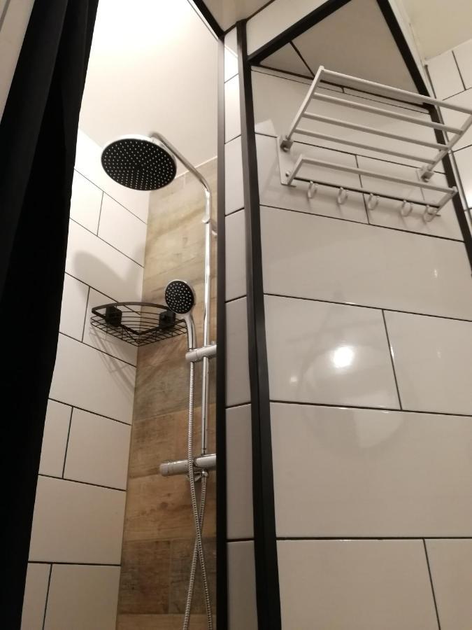 Studio St Nazaire Apartment แซงต์-นาแซร์ ภายนอก รูปภาพ